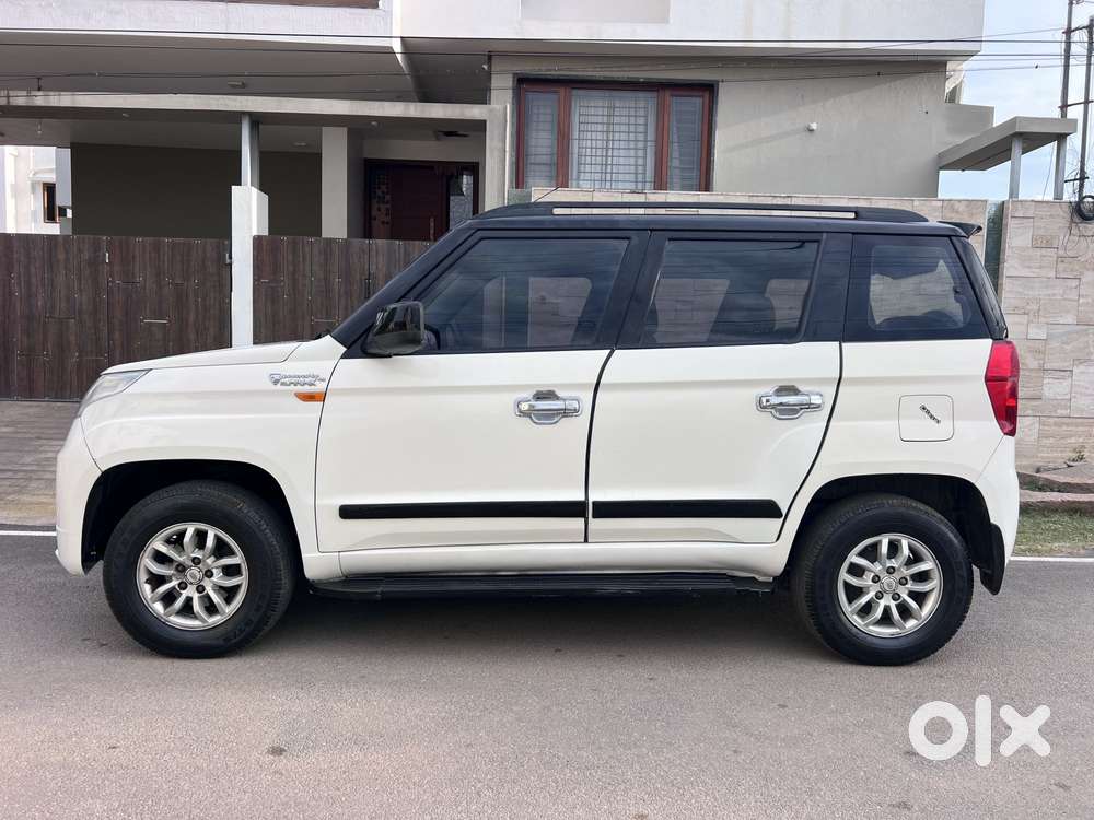 Mahindra Tuv 300 T8, 2017, Diesel