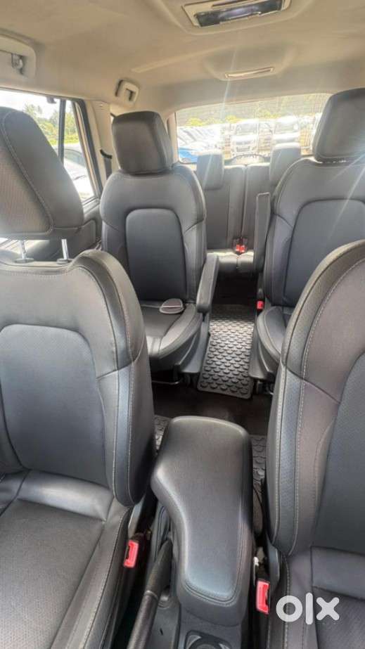 Tata Hexa 2.2 Xta 4x2 7 Str, 2016