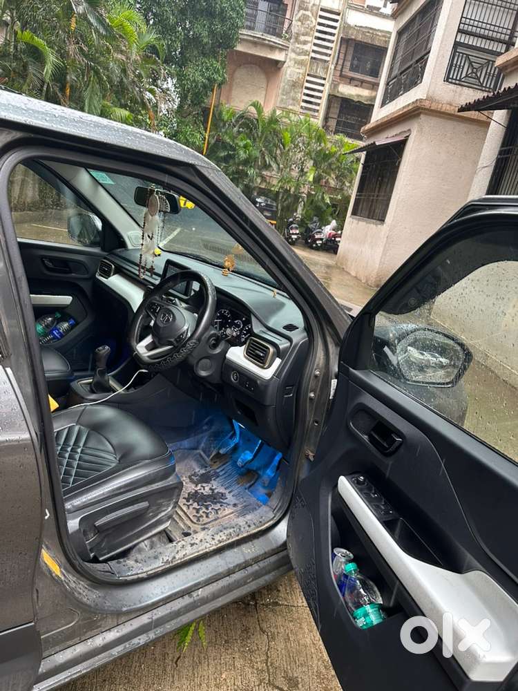 2023 Tata Punch Petrol Manual