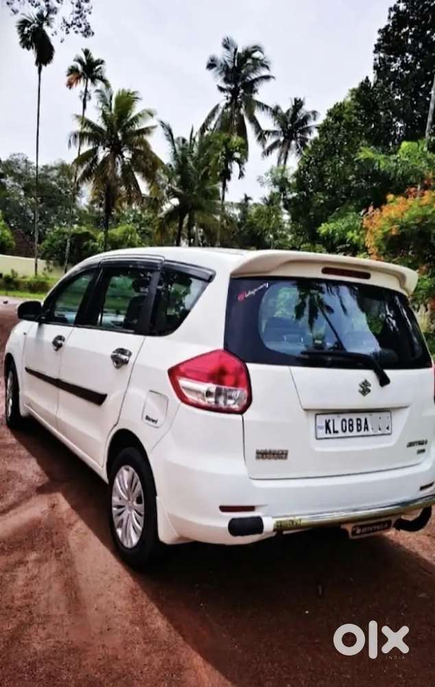 Maruti Suzuki Ertiga 2012 Diesel Well Maintained