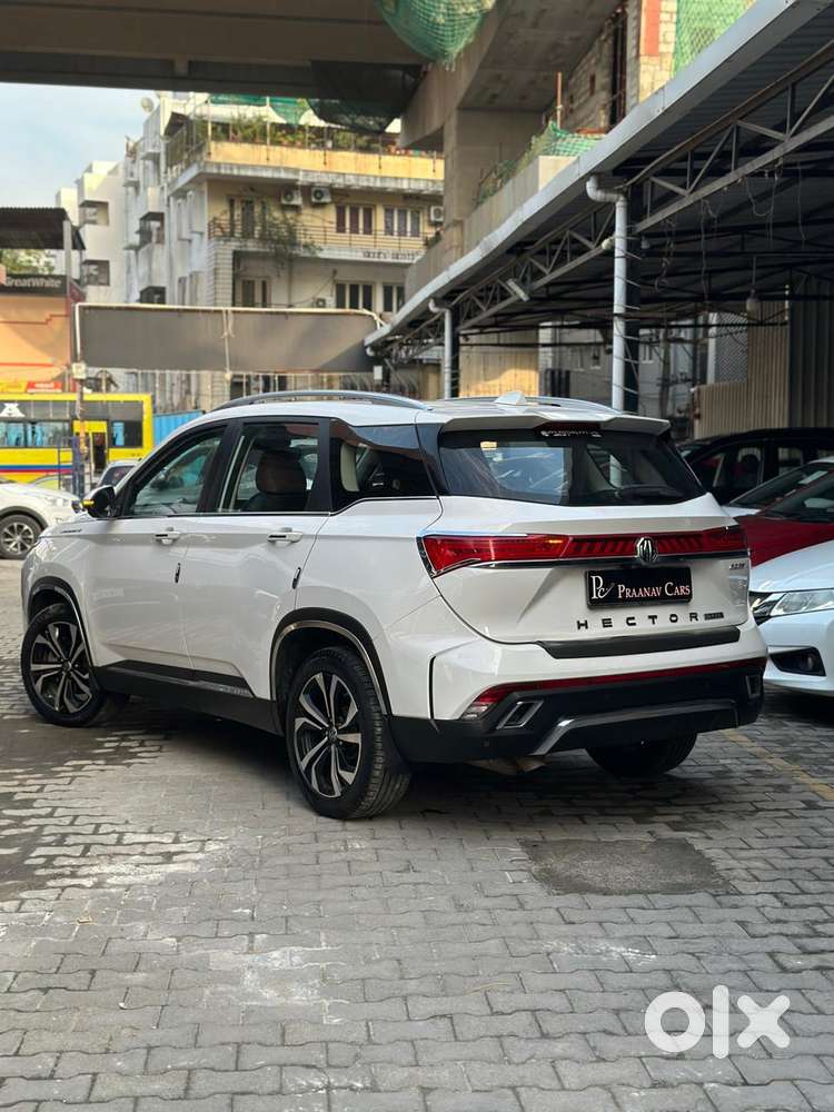 Mg Hector Plus Savvy Pro 1.5 Turbo Petrol Cvt 7 Str, 2024, Petrol