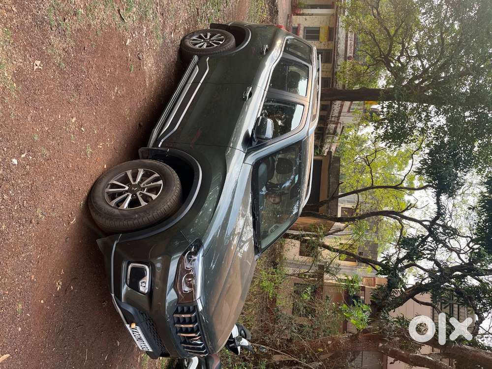 Scorpio-n Forest Green 1st Hand