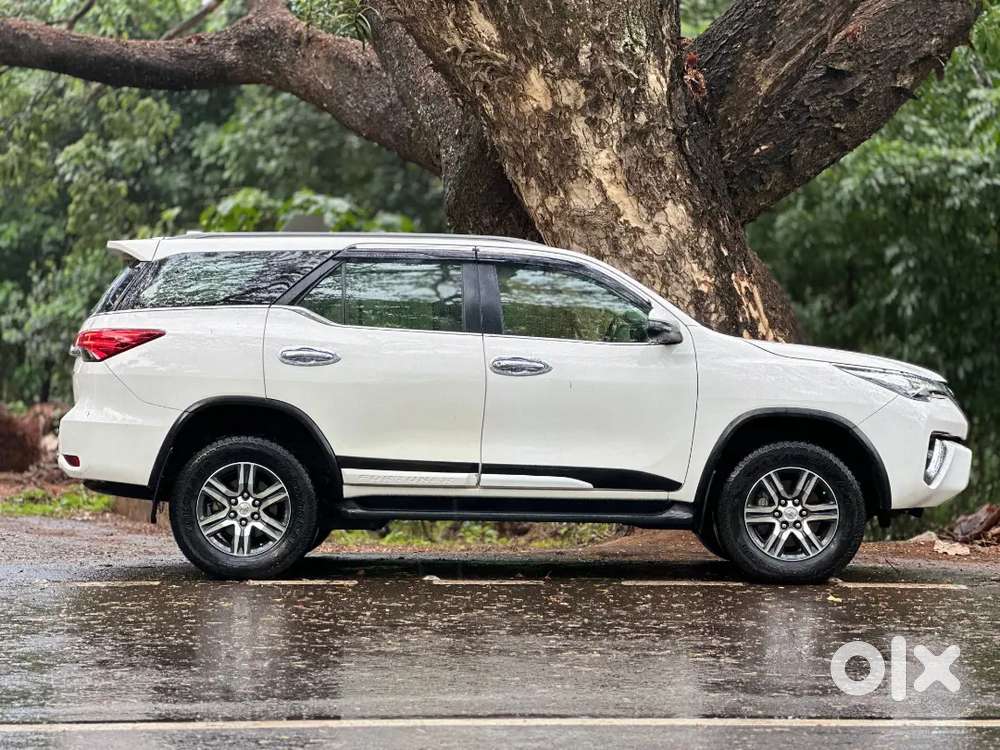 Toyota Fortuner 2020 Diesel Automatic 4x2 – Well Maintained