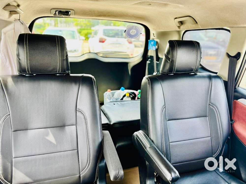 Toyota Innova Crysta 2016 Diesel Well Maintained