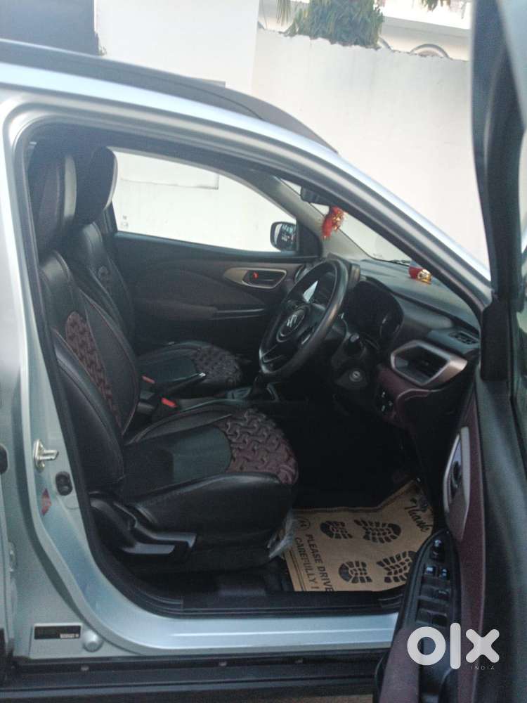 Maruti Suzuki Fronx Delta Plus 1.2 Mt, 2023, Petrol