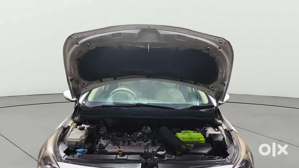 Hyundai Verna Hyundai-verna-2015-2016-1.6-crdi-s-option, 2015, Diese..