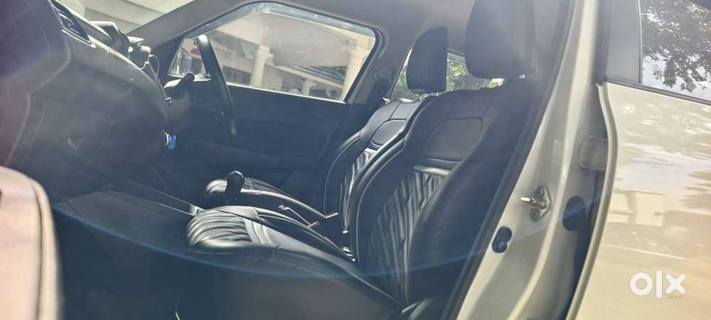 Maruti Suzuki Swift Vxi + Manual, 2021, Petrol