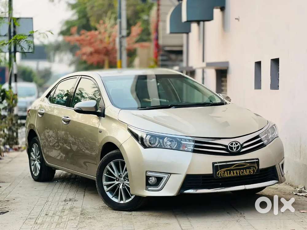 Toyota Corolla Altis 2015 Petrol 33000 Km Driven