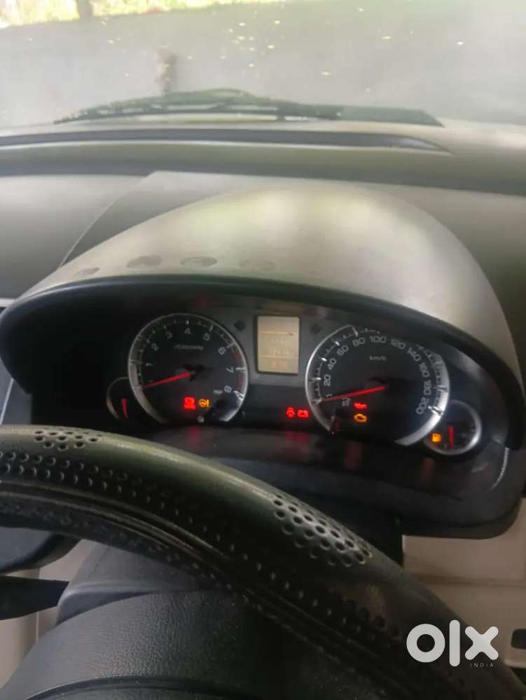 Maruti Suzuki Swift Dzire 2017