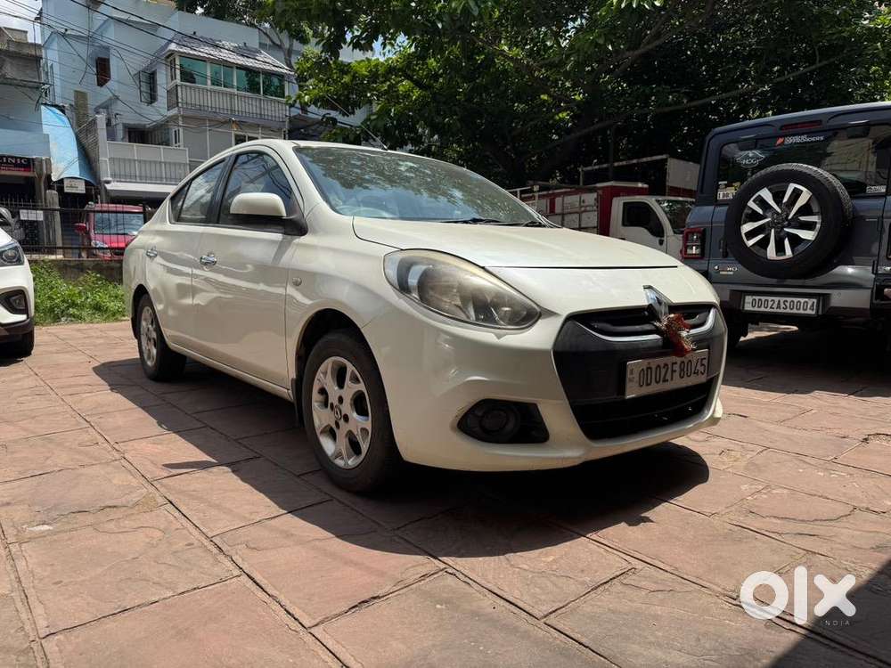 Renault Scala Rxl (20-22 Kmpl)