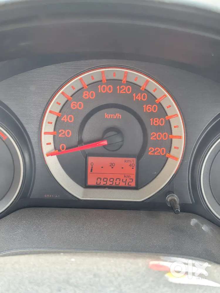 Honda City Top Model Petrol 2011 Manual 99000 Km Driven