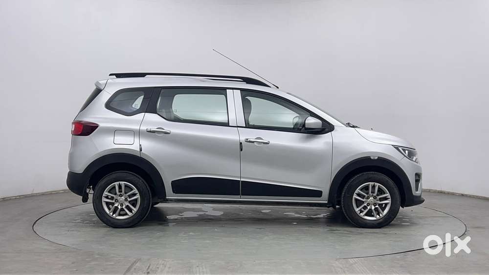 Renault Triber Rxl, 2021, Petrol