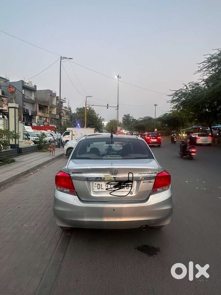 Honda Amaze Petrol 2014