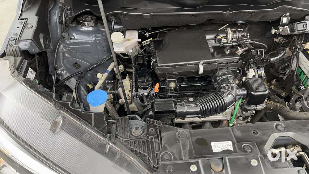 Maruti Suzuki Xl6 1.5 Zeta At, 2024, Petrol