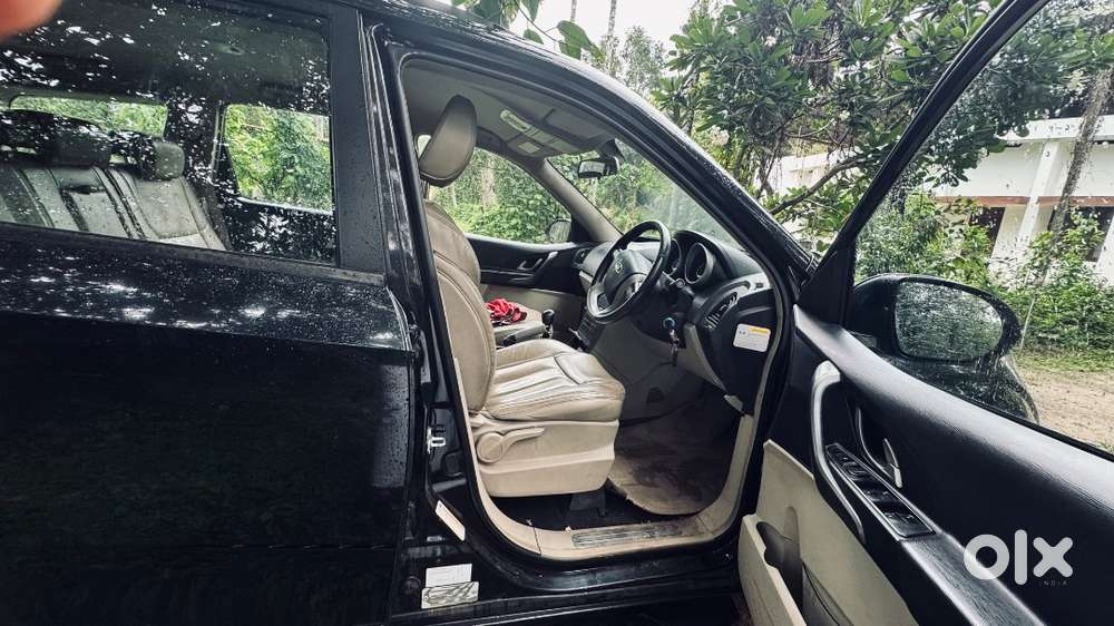 Mahindra Xuv500 Single Owner Low Mileage