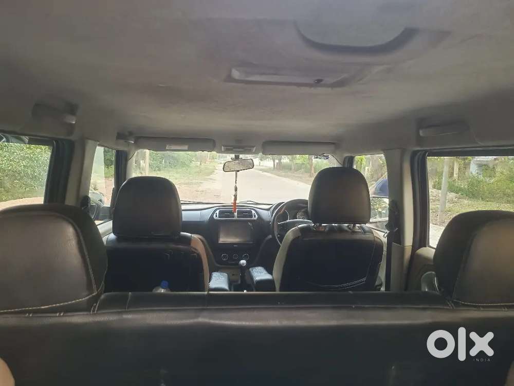 Mahindra Tuv 300 2017 Diesel Well Maintained