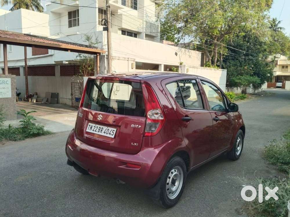 Maruti Suzuki Ritz Lxi, 2010, Petrol