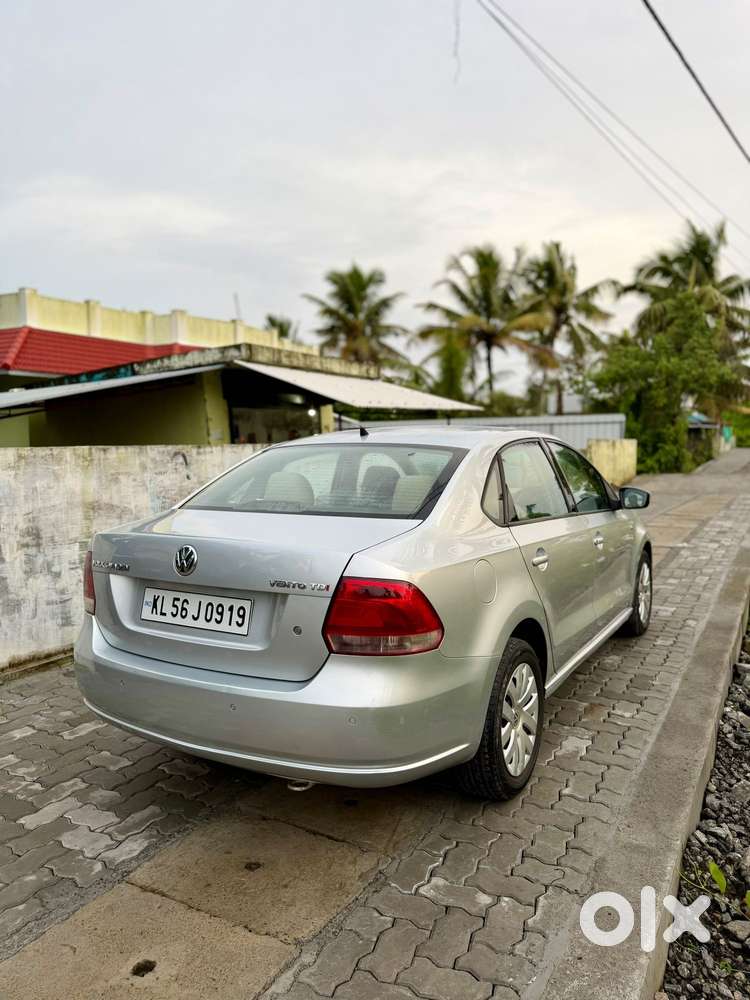 Volkswagen Vento Magnific 1.6 Comfortline, 2014, Diesel