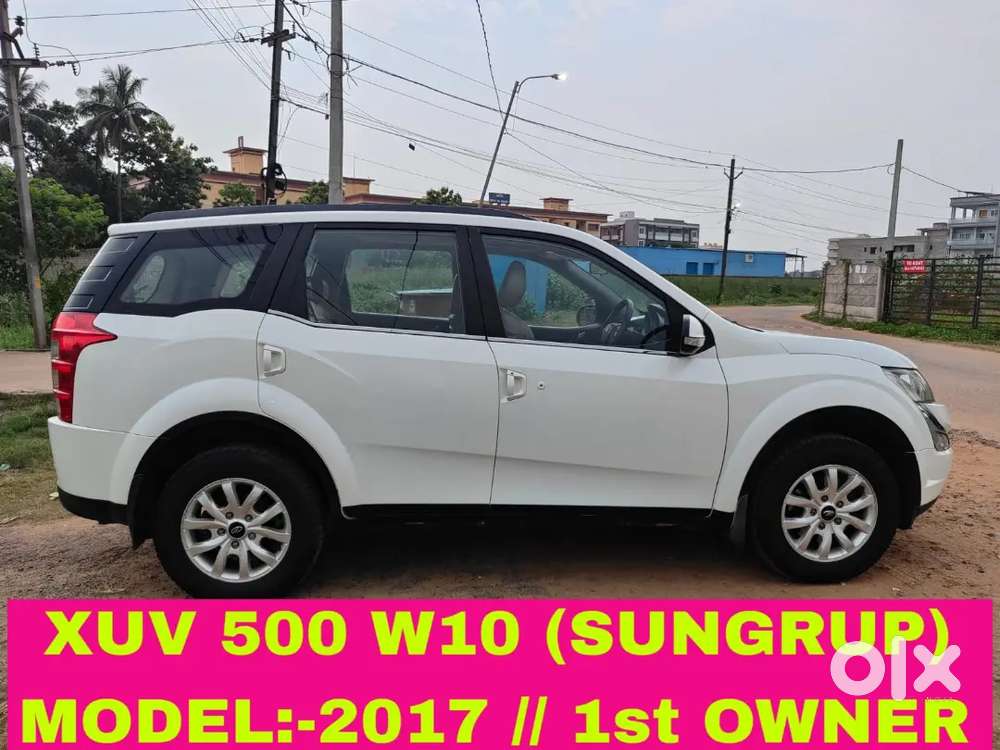 Mahindra Xuv500 2017 Diesel 93967 Km Driven