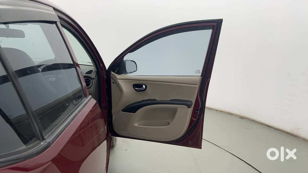 Hyundai I10 Sportz 1.1 Irde2, 2016, Petrol