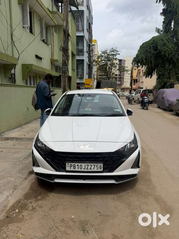 Hyundai New I20 Petrol Manual 2025