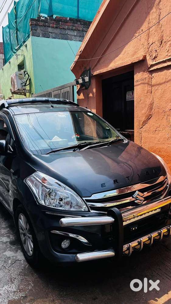 Maruti Suzuki Ertiga 2014 Two Keys Are Available