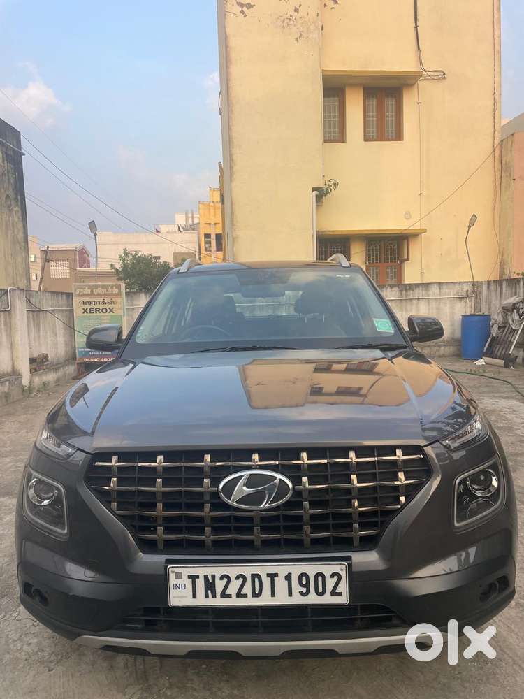 Hyundai Venue S (o) 1.2 Petrol Knight Edition, 2020, Petrol