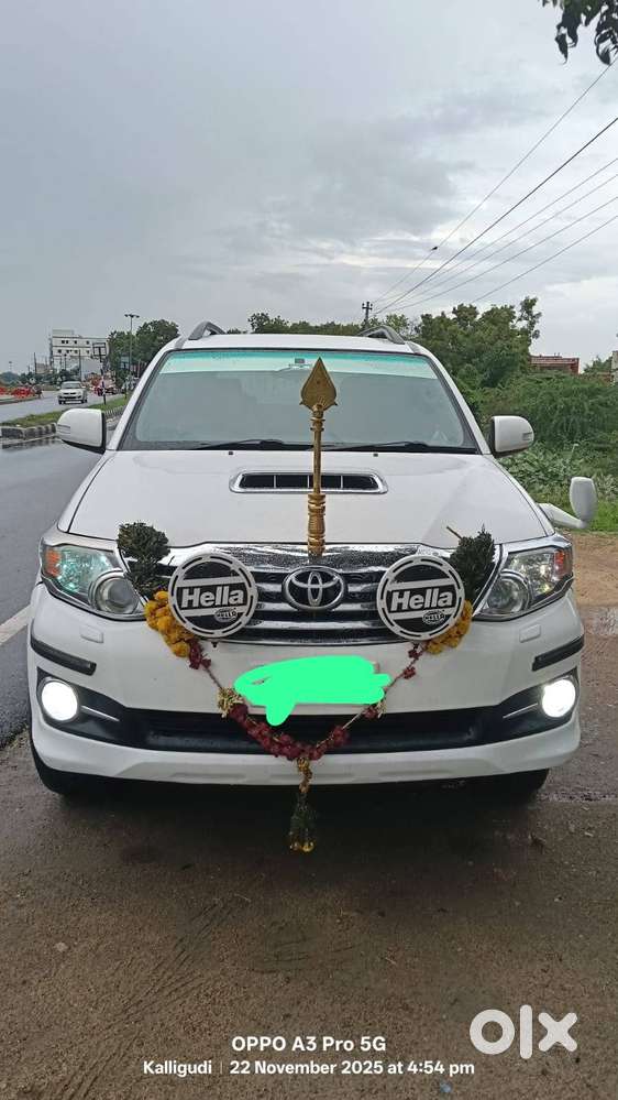 Toyota Fortuner 2016 Diesel 1