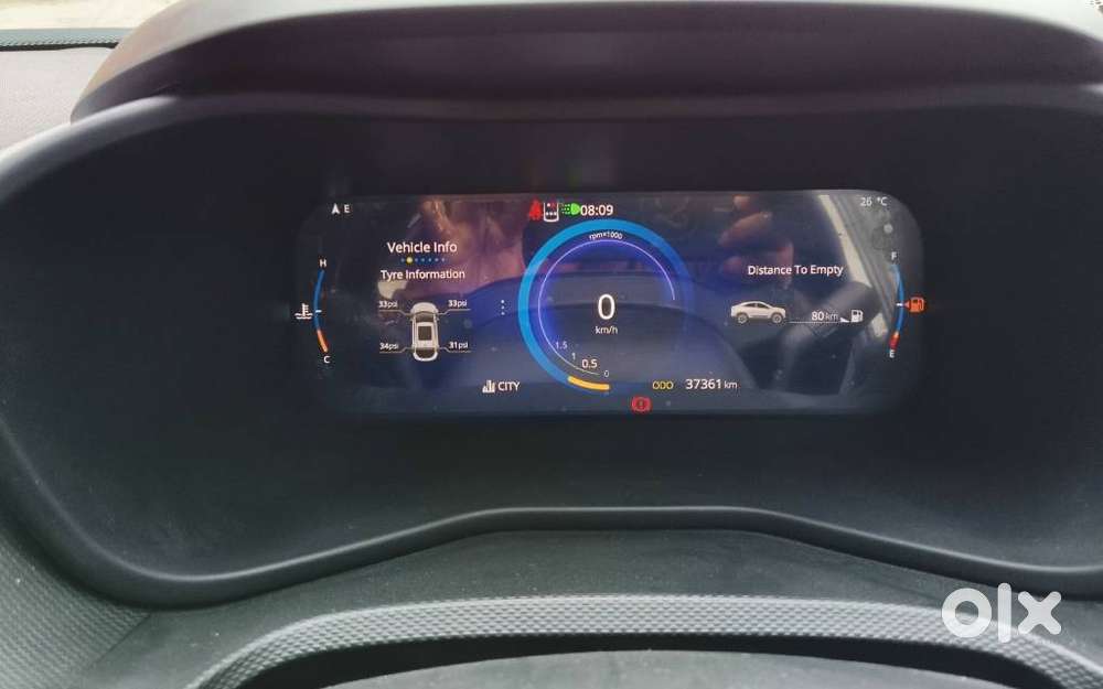 Tata Curvv Creative 1.2 Revotron Petrol 6mt, 2025, Petrol