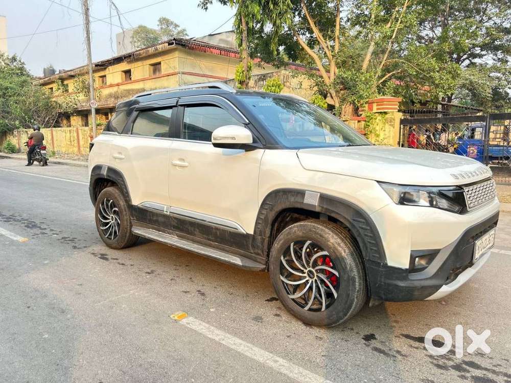 Maruti Suzuki Brezza 1.5 Vxi Smart Hybrid, 2023, Petrol