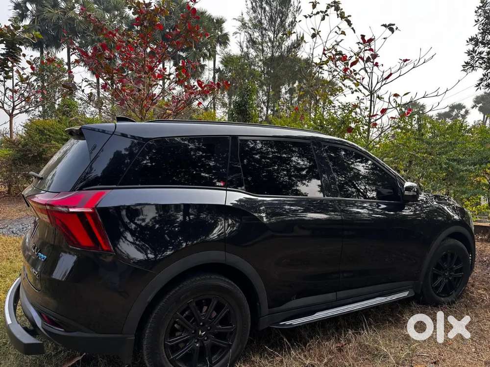 Mahindra Xuv700 Ax7 2024 Suv