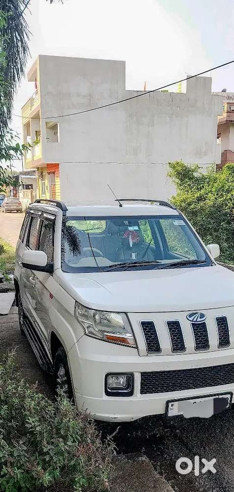 Mahindra Tuv 300 2016