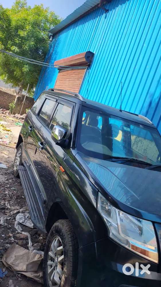 Mahindra Tuv 300 2016