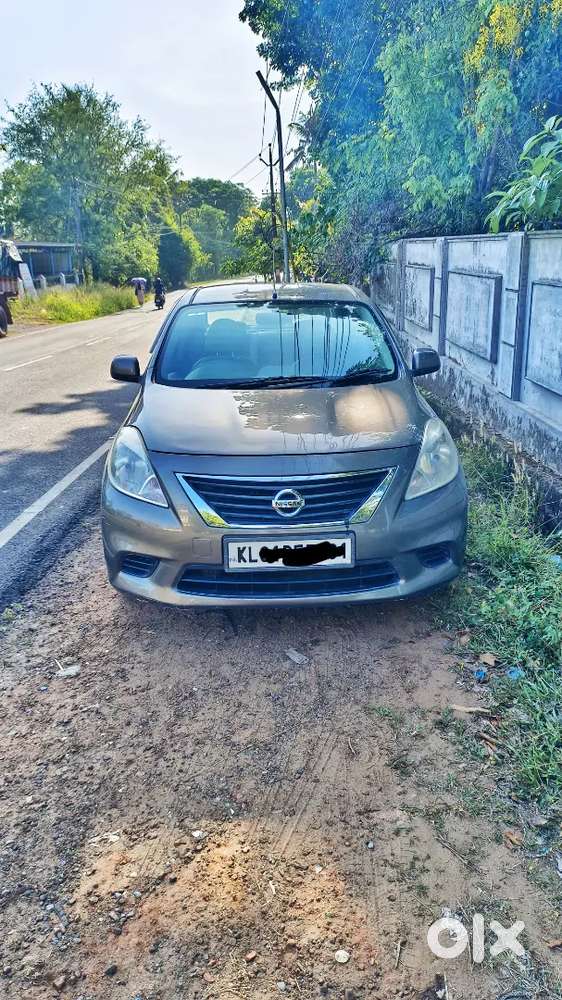 Sunny 2012 Diesel 85000 Km New Insure Neet Interior 22 Milege