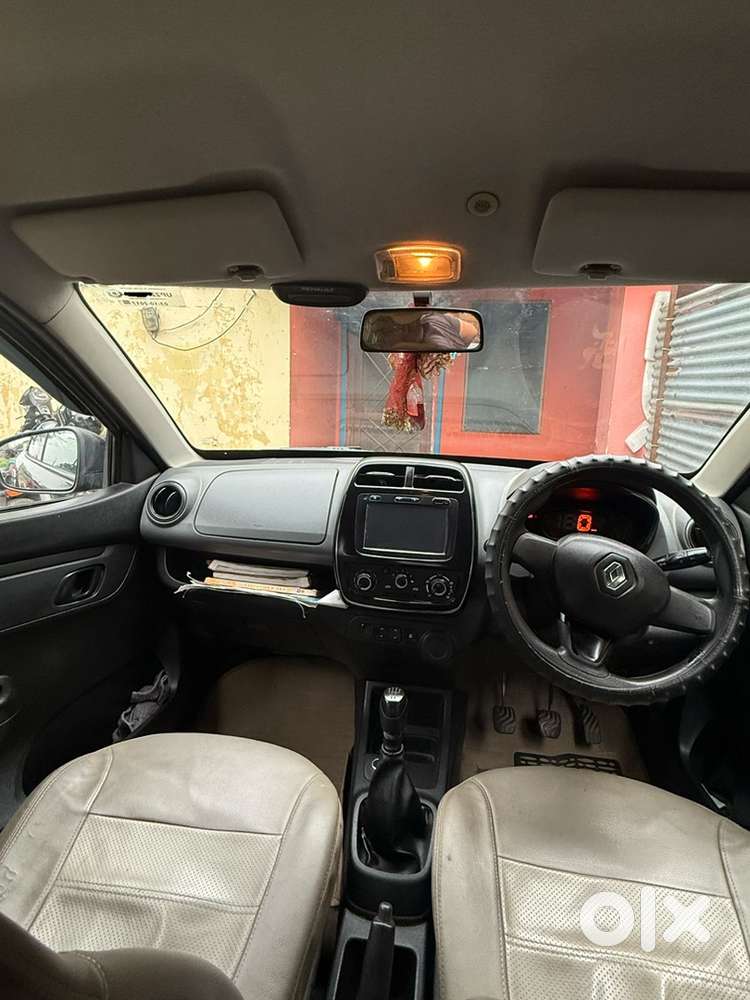 Urgent Sale Renault Kwid Petrol Well Maintained