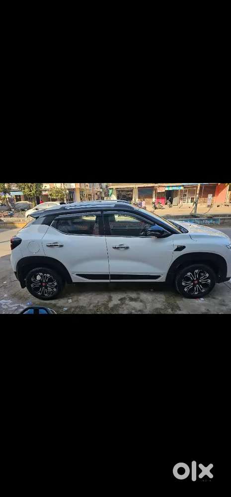 Renault Kiger 2023 Cng 27000 Km Driven