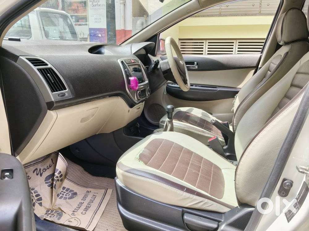 Hyundai I20 Magna Plus, 2014, Petrol