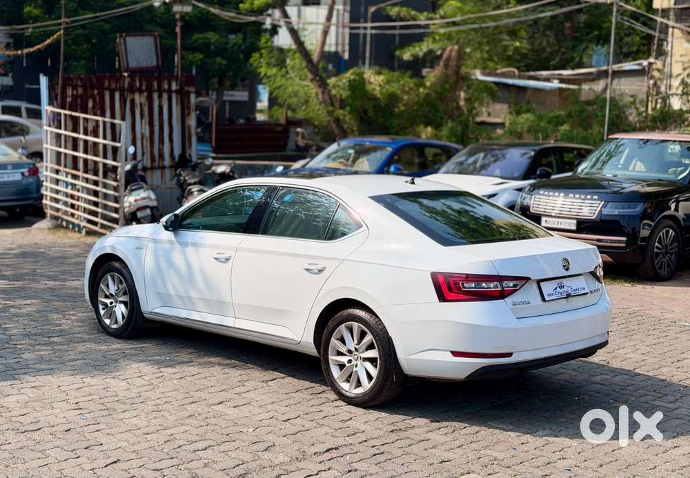 Skoda Superb 2.0 Tsi At L&k, 2019, Petrol