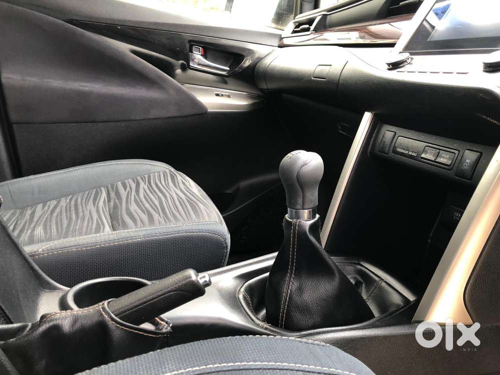 Toyota Innova Crysta [2020-ongoing] 2.4 Vx 7 Str, 2020, Diesel