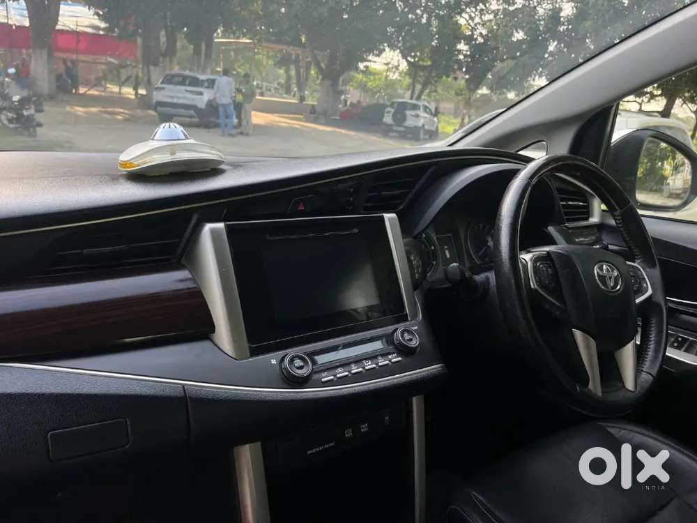 Toyota Innova Crysta 2020 Diesel Well Maintained