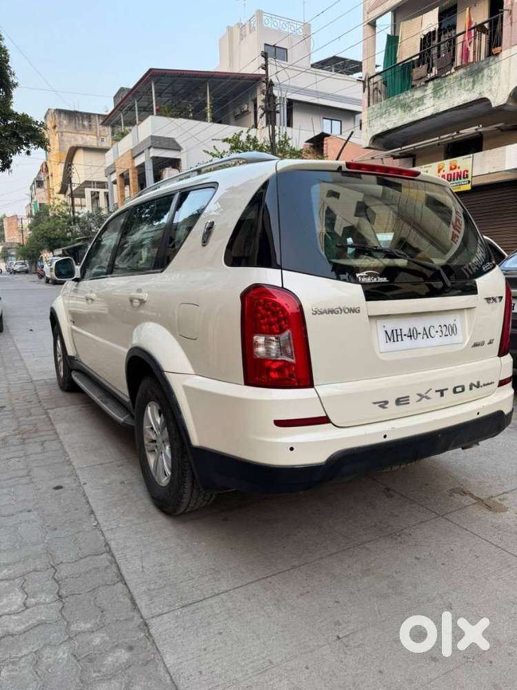 Mahindra Ssangyong Rexton Rx7, 2014, Diesel