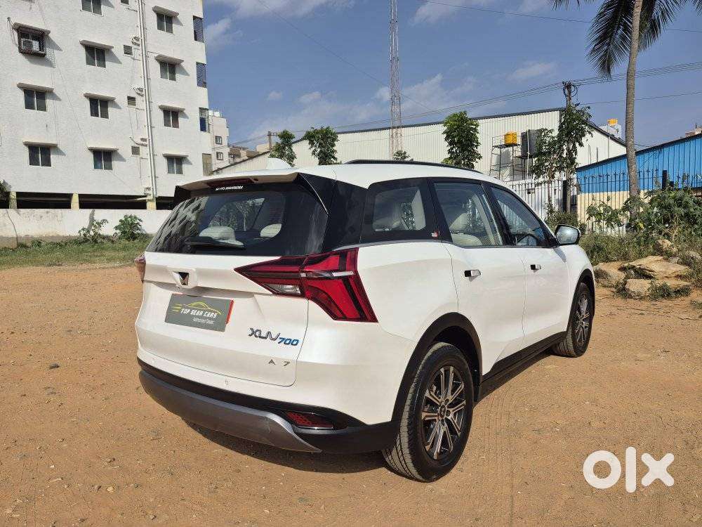 Mahindra Xuv700 2.0 Ax 7 Petrol At Luxury Pack Str, 2024, Petrol