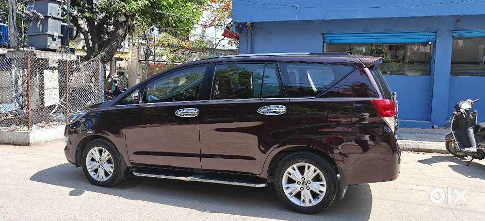 Toyota Innova Crysta 2017