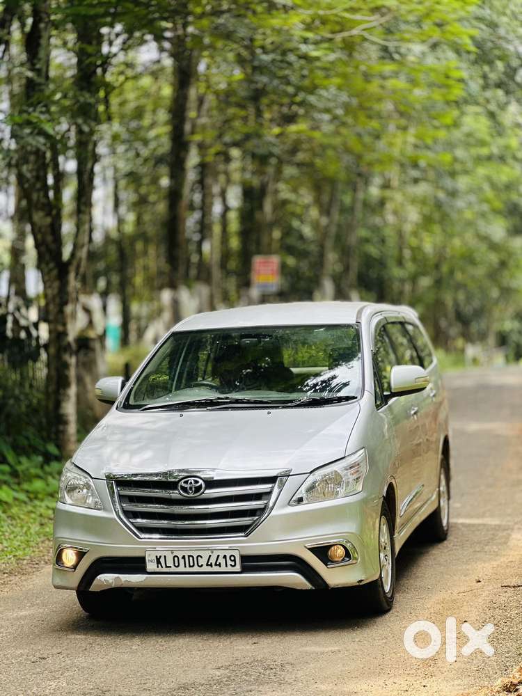 Toyota Innova 2.5 V 7 Str, 2012, Diesel