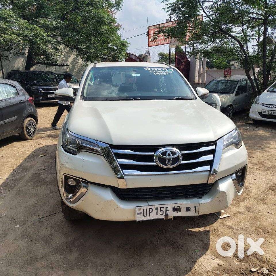 Toyota Fortuner 3.0 4x2 Mt, 2018, Diesel