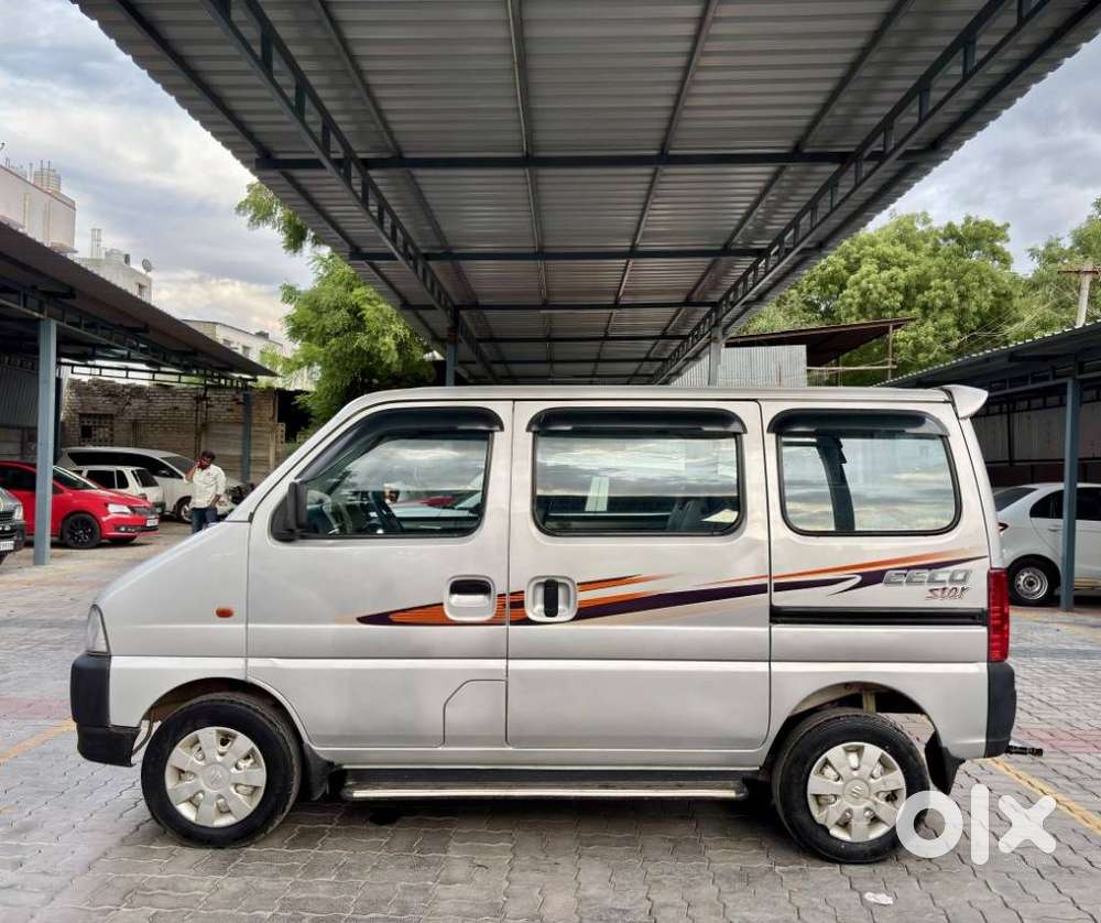 Maruti Suzuki Eeco 5 Str Ac (o), 2022, Petrol