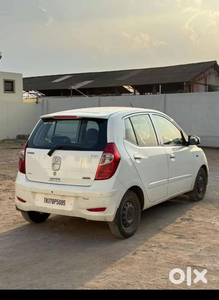 Hyundai I10 Sportz At 2011