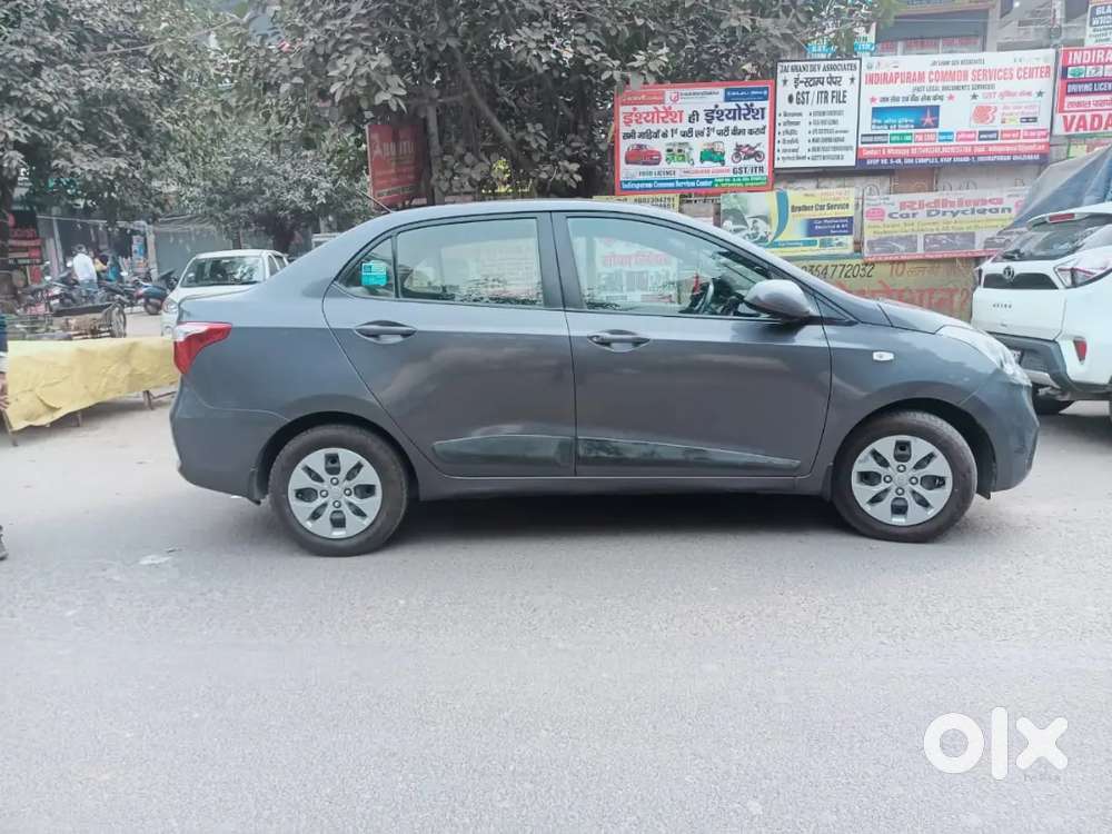 Hyundai Xcent 2017 Cng /petrol