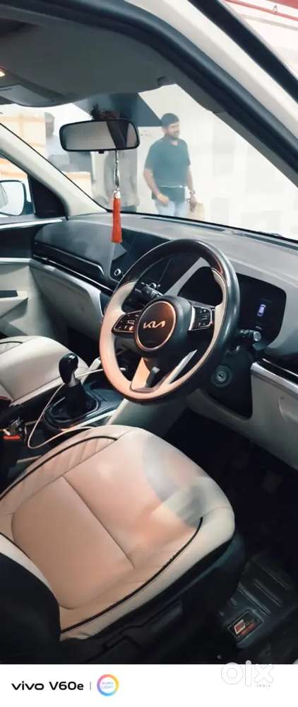 Kia Carens 1.4 Luxury 2022