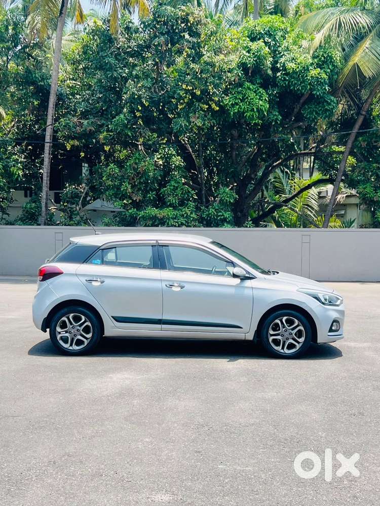 Hyundai Elite I20 Asta (o) 1.2 Ivt, 2018, Petrol